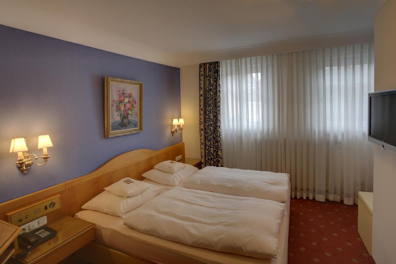 Hotel Brauereigasthof Landwehr-Braeu Reichelshofen Exteriér fotografie