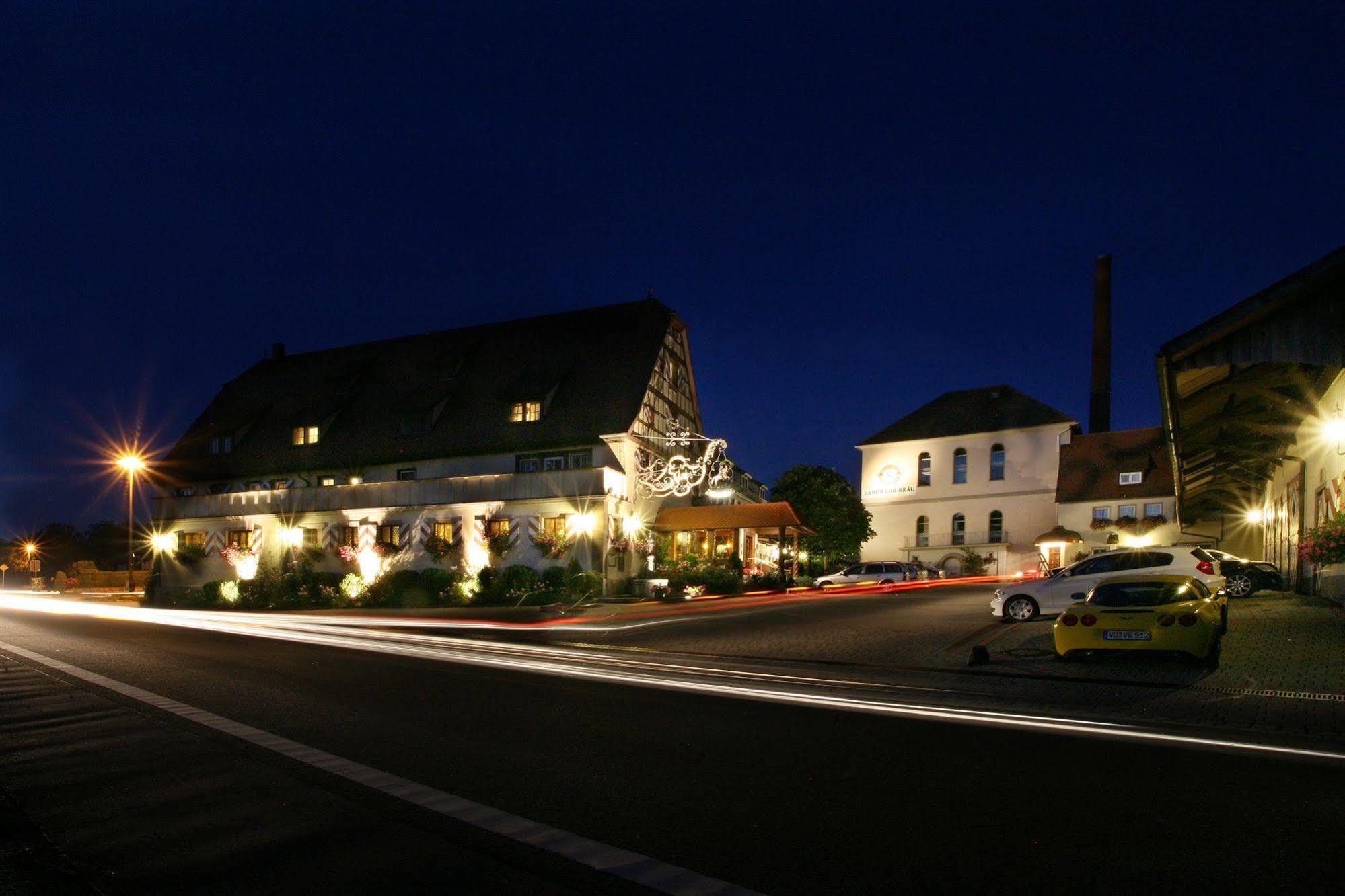 Hotel Brauereigasthof Landwehr-Braeu Reichelshofen Exteriér fotografie