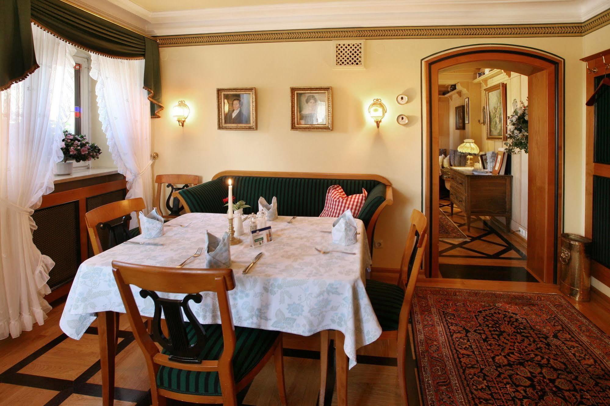 Hotel Brauereigasthof Landwehr-Braeu Reichelshofen Exteriér fotografie